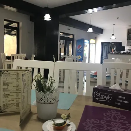 Pensiunea Edelweiss Guest house 4*